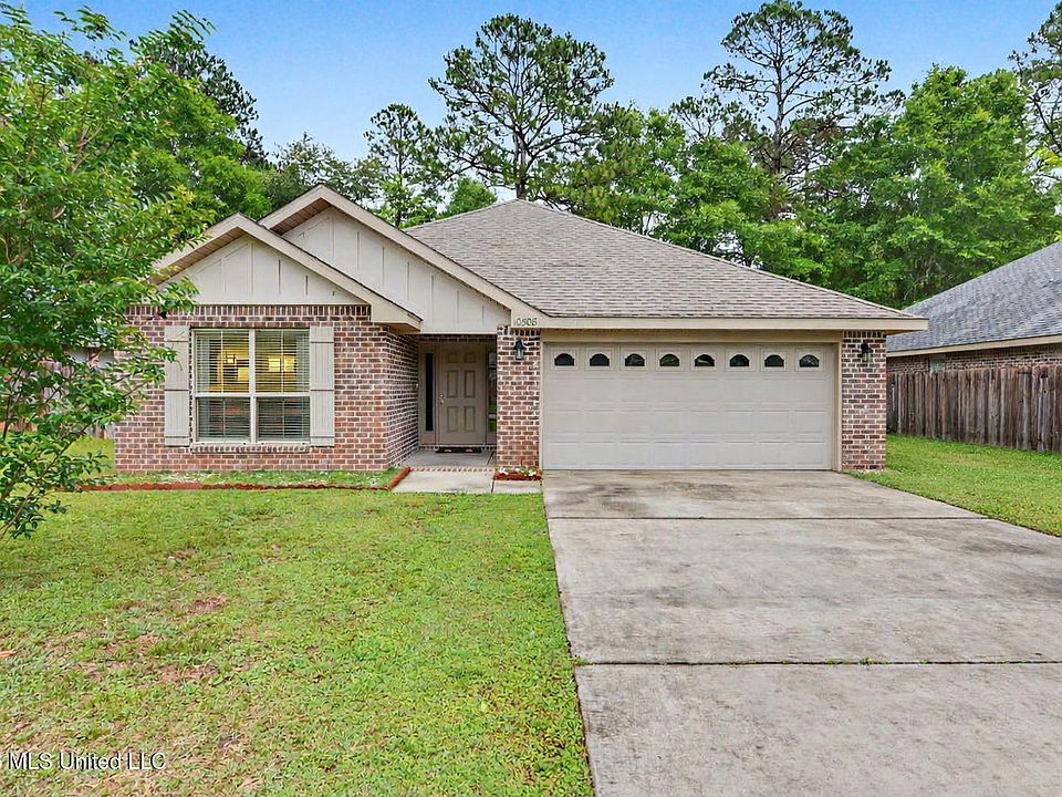 1st image of 10508 Roundhill Dr