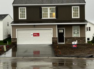 4878 Island Park Dr, Saint Paul, MN 55129