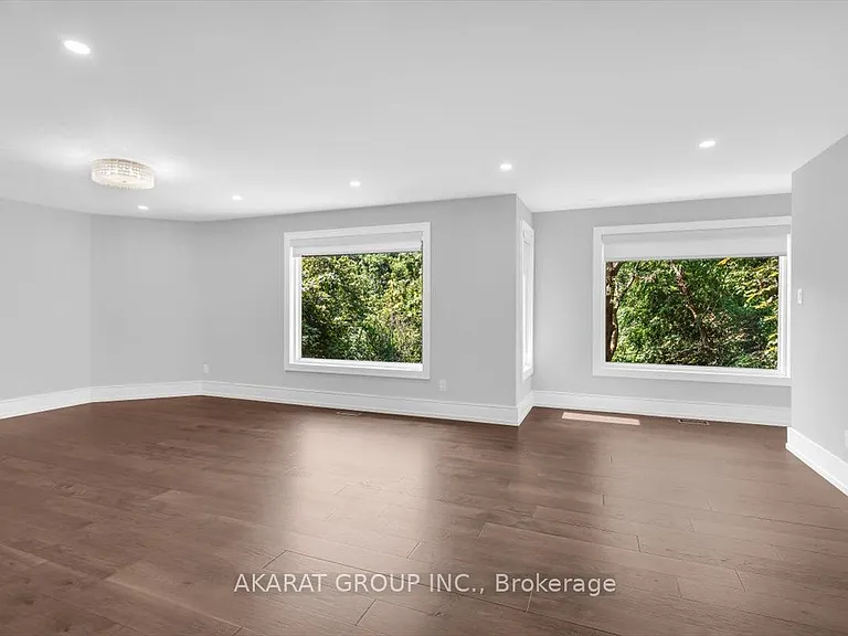 1274 Kings College Dr — Photo 22