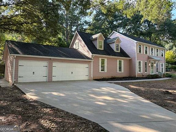 2nd image of 100 Shane Way SE
