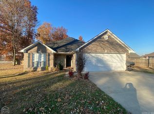 206 E College St, Bono, AR 72416