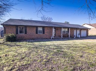 3765 Locust Hill Dr E, Owensboro, KY 42303