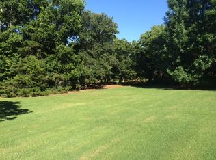 6014 Aimoku St, Honolulu, HI 96821