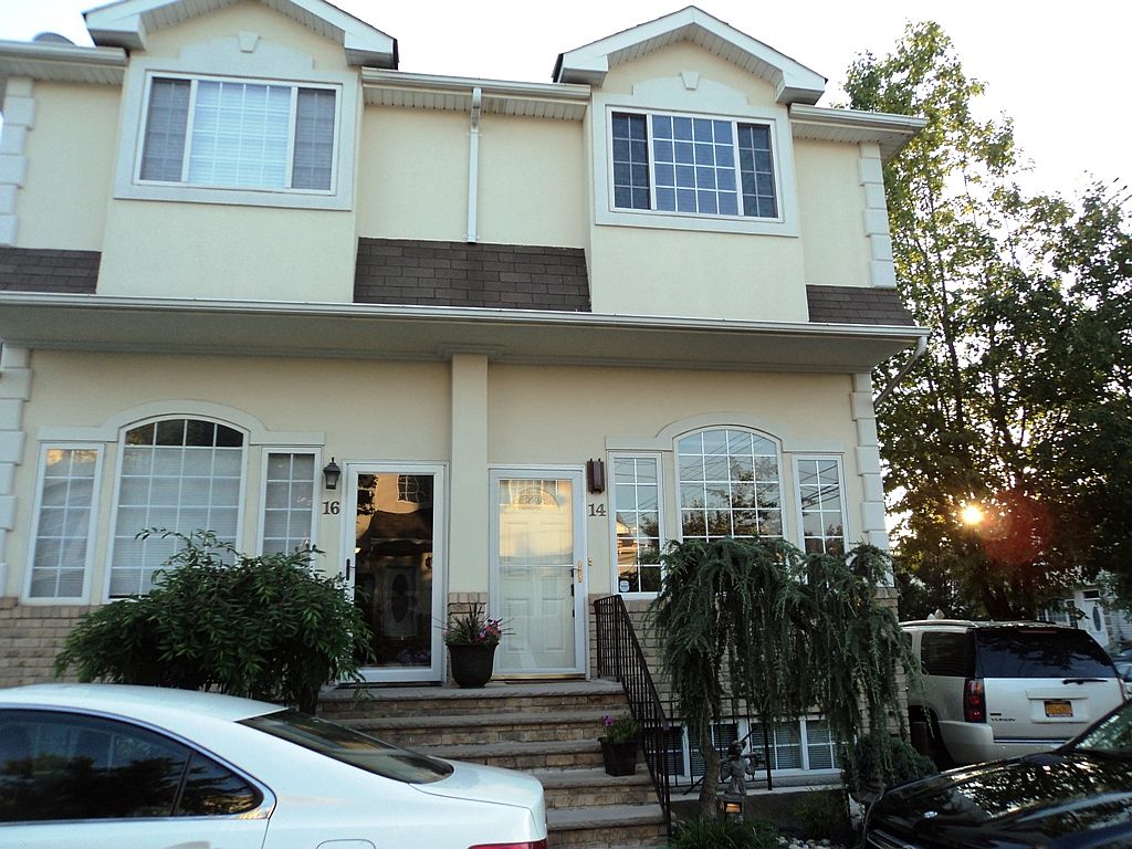 14 Crabtree Ln, Staten Island, NY 10309 Zillow