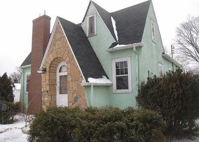 1st image of 330 S Meridian Street