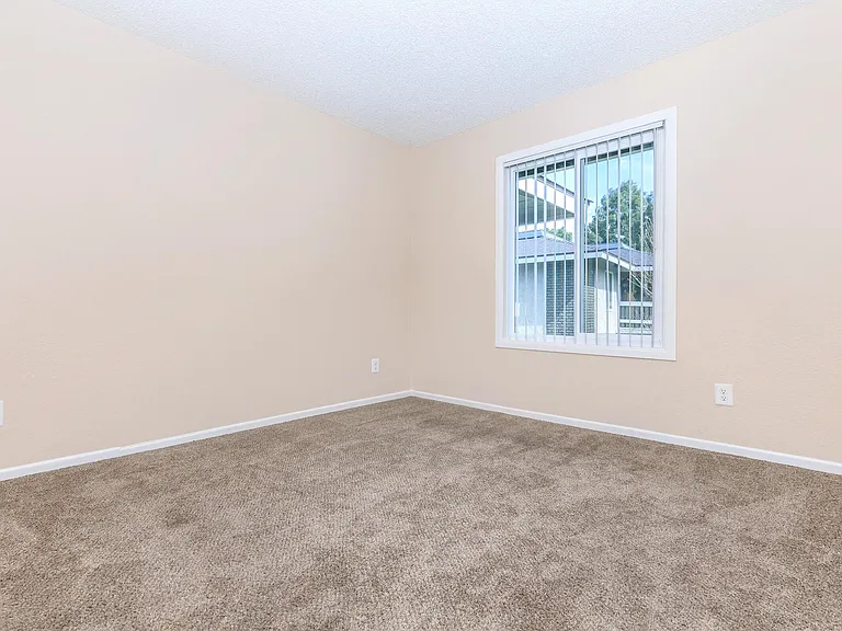 The Terrace Apartments — Photo 44