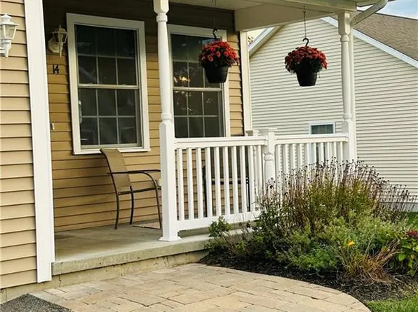 14 Bluebird Lane #14, Killingly, CT 06241