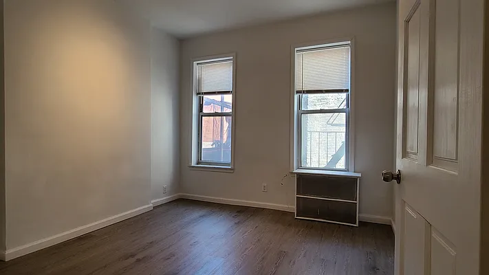 Rented by Matthew Gros-Werter, LREB  | media 2