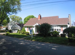 6 Alan Ave, Danbury, CT 06811