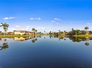 4360 Chantelle Dr APT G102, Naples, FL 34112