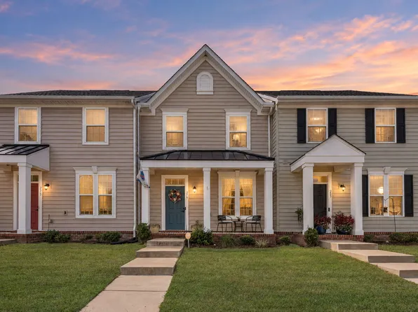 279 Brittlebrush Dr, Portsmouth, VA 23701