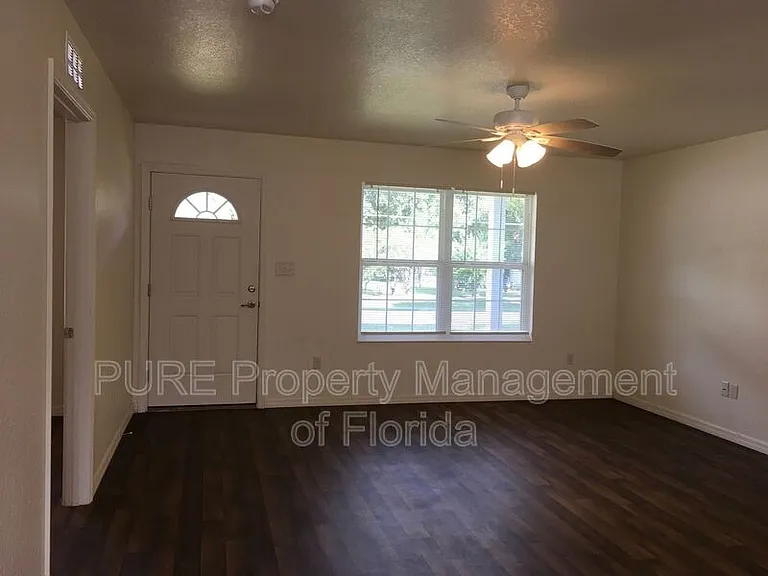 4700 NE 22nd Ave — Photo 31