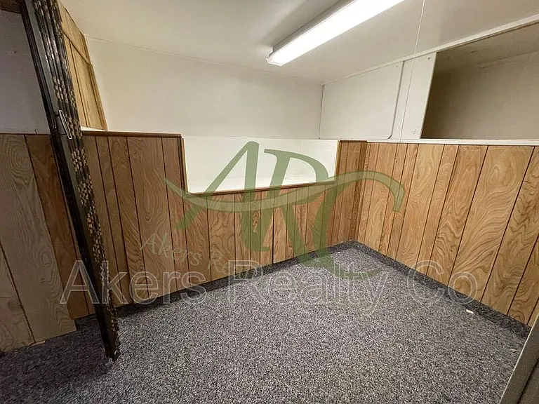 524 Belmont Ave — Photo 20
