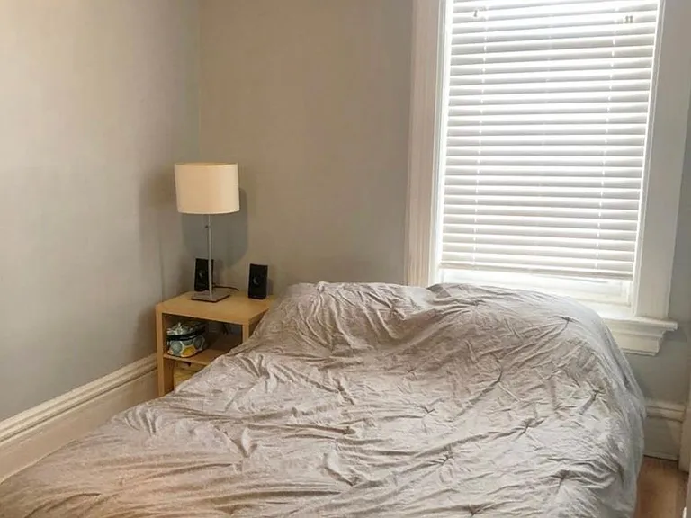 1423 W Chicago Ave — Photo 10
