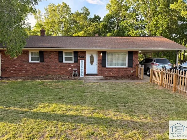 1605 Old Chatham Rd, Martinsville, VA 24112