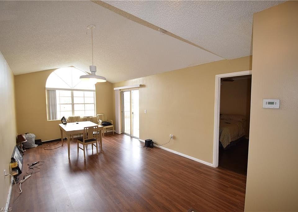 1st image of 3405 Winkler Ave APT 208