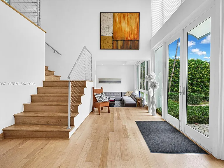 145 Biscay Dr — Photo 3