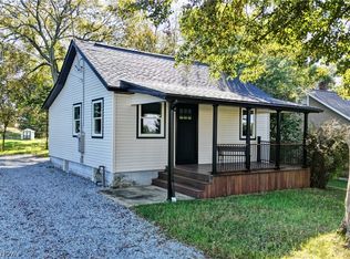 852 15th St NW, Massillon, OH 44647