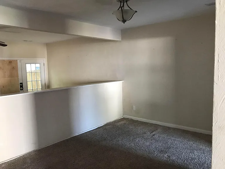 5601 Carisbrooke Ln — Photo 4