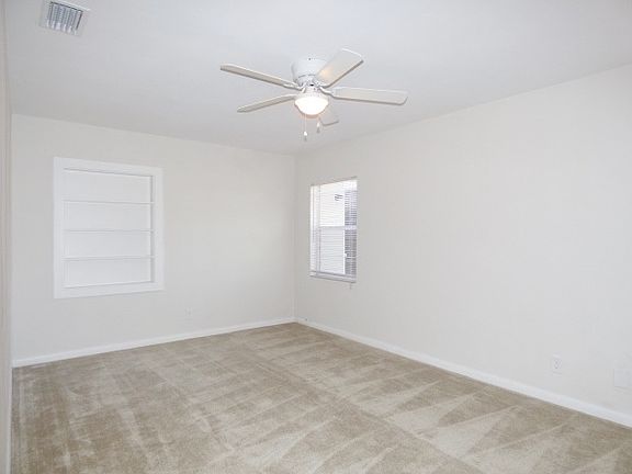 2nd image of 1040 Lake Shore Blvd