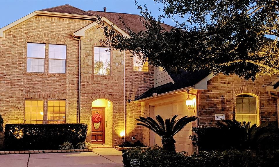 1st image of 9710 Eagle Peak Ct