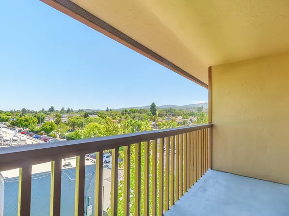1540 Center Road #388, Novato, CA 94947
