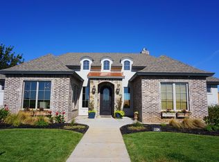 1104 N 14th St, Wolfforth, TX 79382