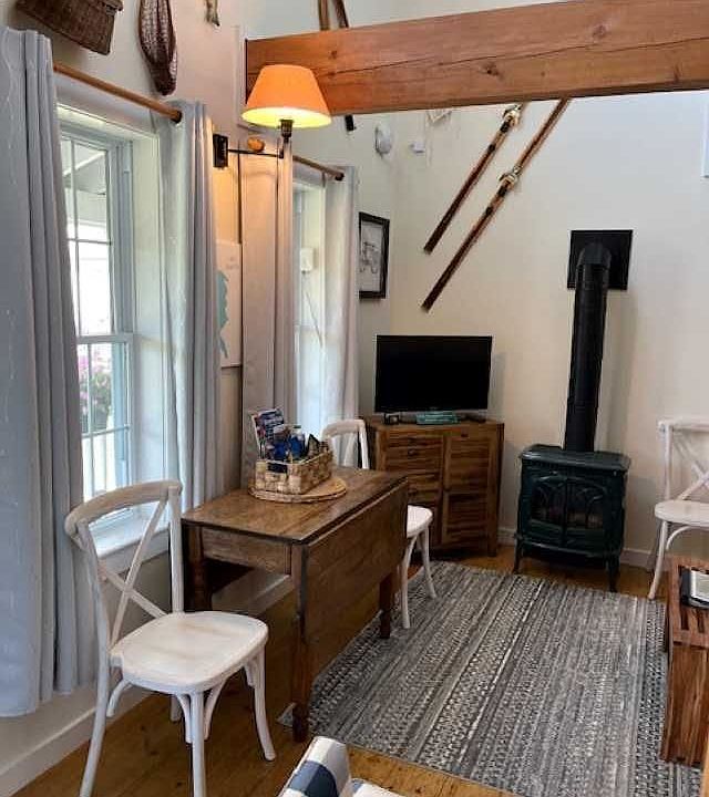 4 Lake Ave 6, Sunapee, NH 03782 Zillow