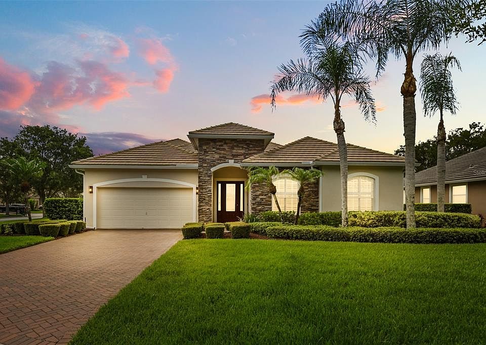 1st image of 843 Wood Briar Loop