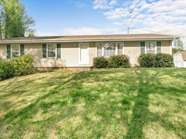 59 Silverbirch Dr, Blue Ridge, VA 24064