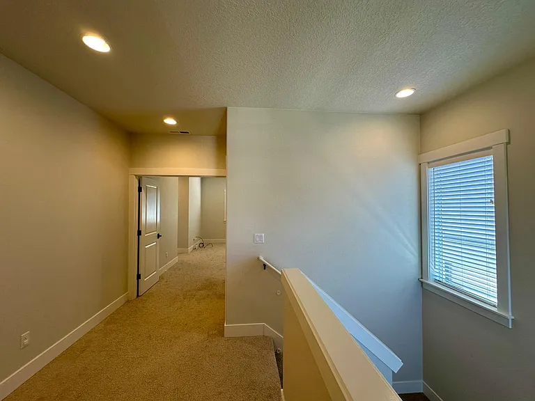 29054 NW Keenon St — Photo 22