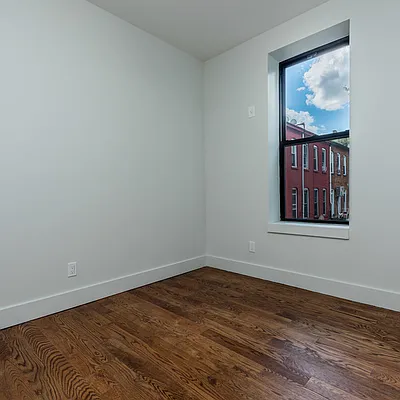 Rented by Nooklyn NYC LLC | media 36
