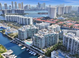 3131 NE 188th St APT 2803, Miami, FL 33180