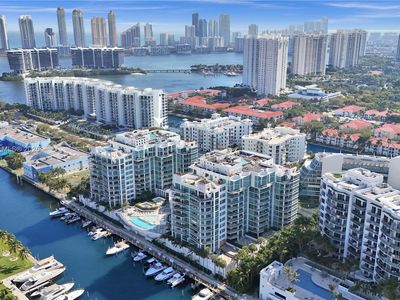 3131 NE 188th St APT 2803, Miami, FL, 33180