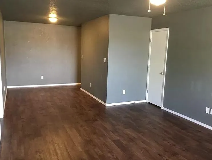 Level 2 — Photo 15