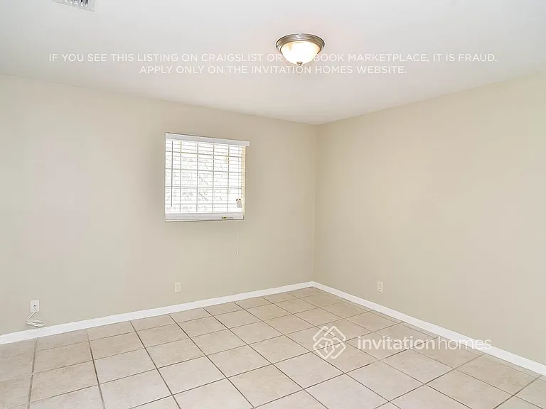 12321 NW 1st St — Photo 9