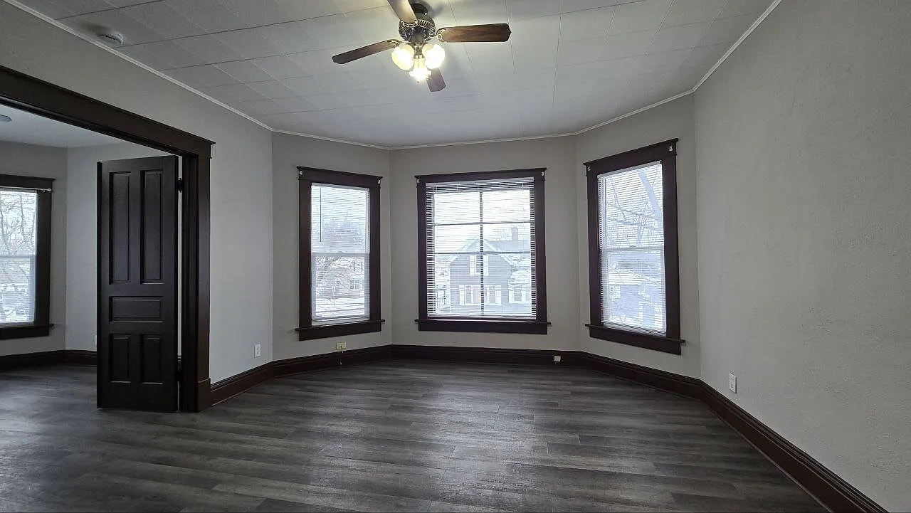Spacious 3BR/1BA First-Floor Home with Garage & Fenced Yard in Quiet Michigan City Neighborhood — Photo 4