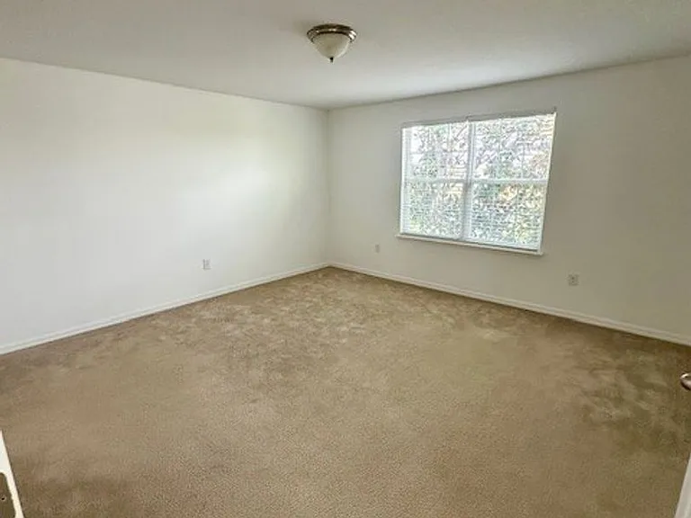 8642 Powder Ridge Trl — Photo 18