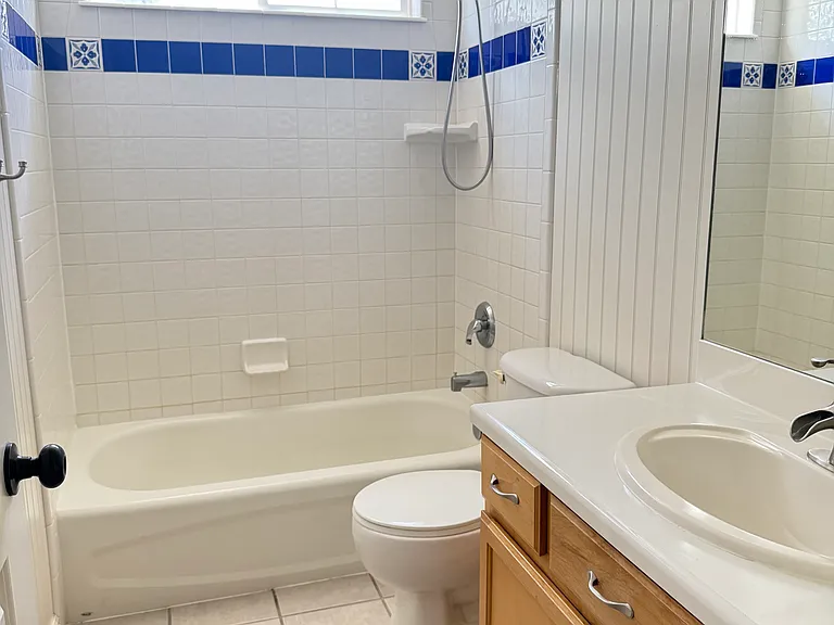 13228 S 2600 W — Photo 23