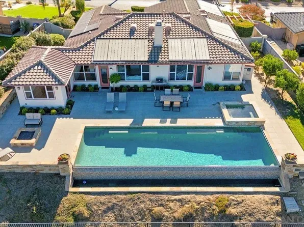 16984 Obsidian Dr, Ramona, CA 92065