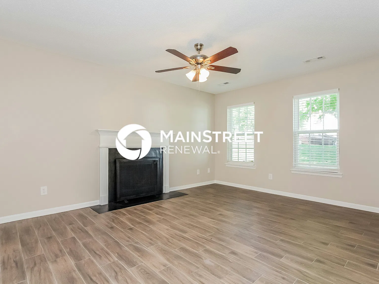 934 Grassy Patch Ln — Photo 4
