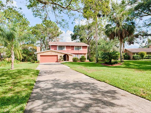 2nd image of 405 Cardinal Oaks Ct