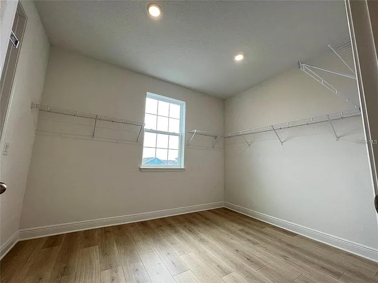 19141 Planetree St — Photo 33
