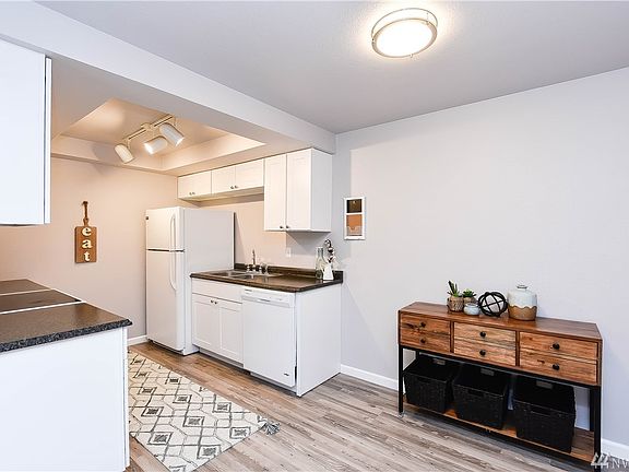 4th image of 21317 52nd Ave W APT F238