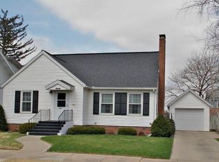 1003 Fremont St, Marshalltown, IA 50158