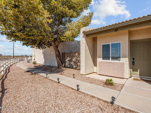 2300 E MAGMA Road #19, San Tan Valley, AZ 85143