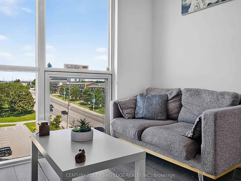1900 Simcoe St N #628 — Photo 25
