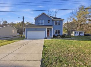 6853 Crittenden Rd, Suffolk, VA 23432