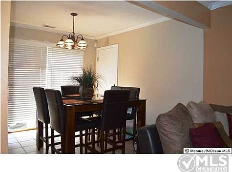 5th image of 1840 4th Ave