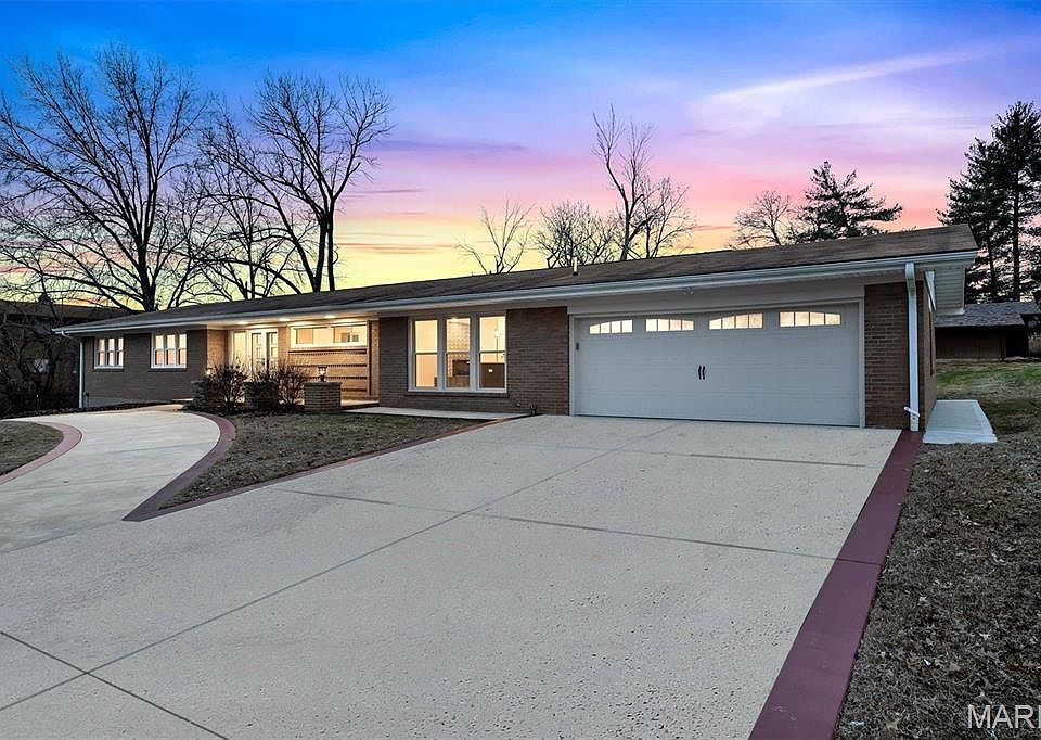 1st image of 6 Heartwoods Ct